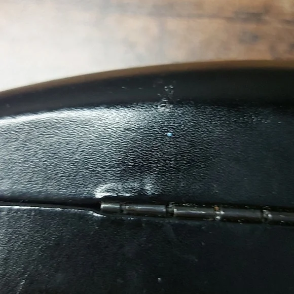 Coach Hard Eye Glass Case With Cloth - Picture 6 of 7